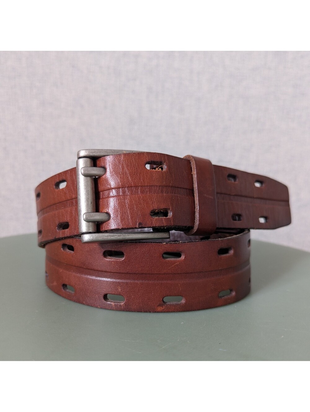 Fossil leather double prong belt - Size 34